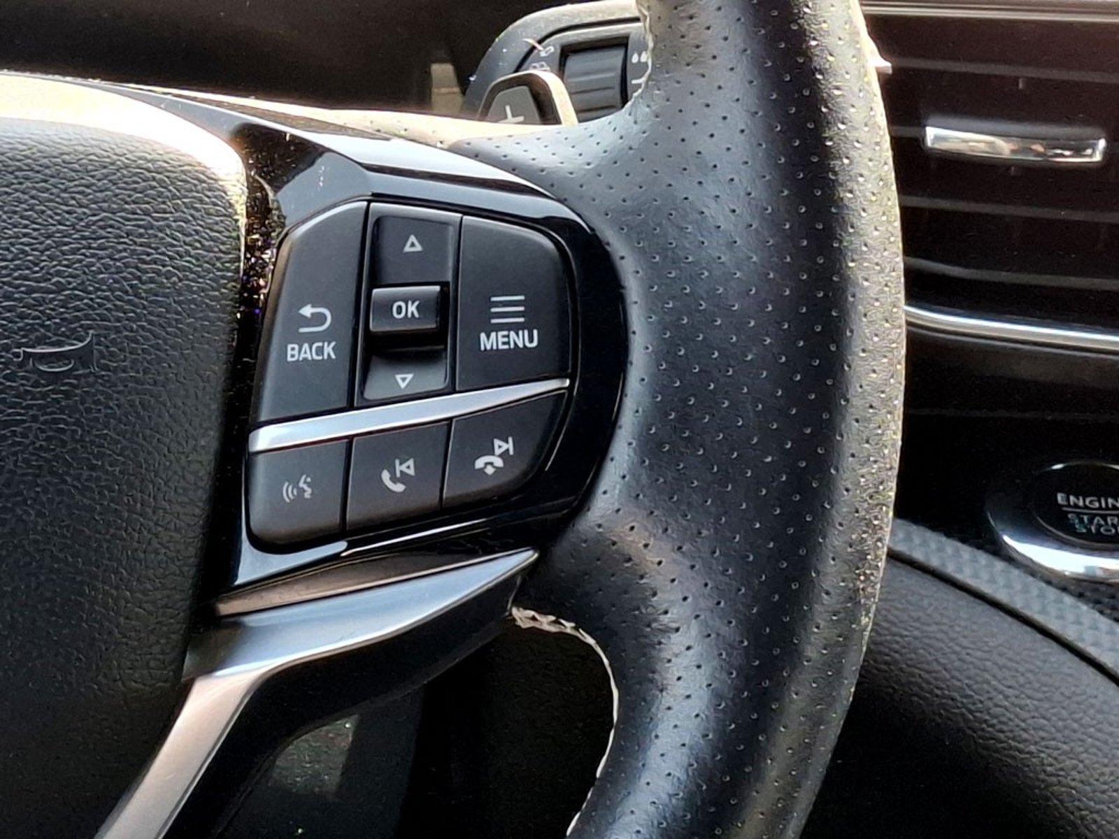 FORD EXPLORER ST 3.0 ECOBOOST 4X4 AT 5P 2023 - Imagen 15 de 20