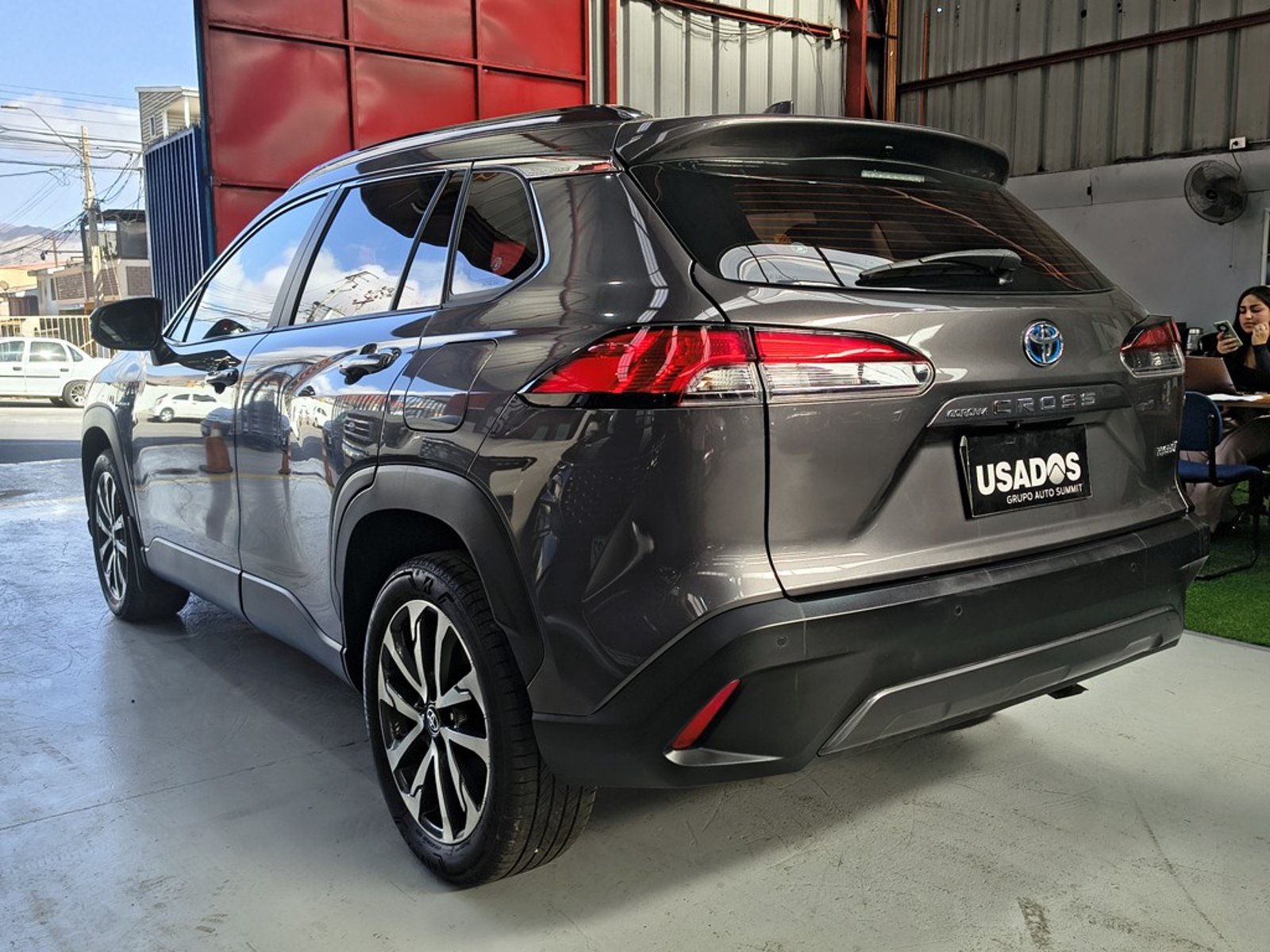 Toyota COROLLA CROSS 1.8 XEI HYBRID 2023 - Imagen 5 de 20