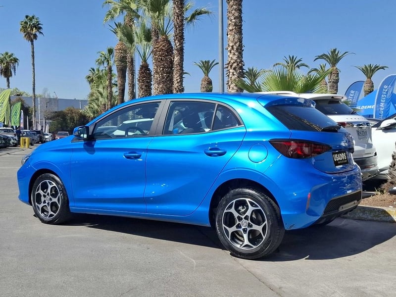 MG MG3 1.5 COM AT HIBRIDA 2025 - Imagen 7 de 16
