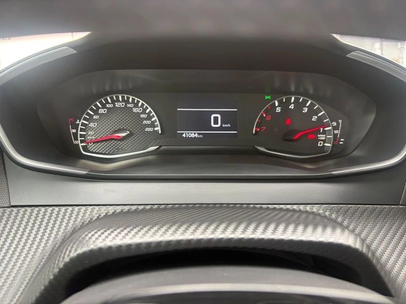 Peugeot 208 1.2 PURETECH ACTIVE PACK 4X2 75 MT 5P 2022 - Imagen 11 de 12