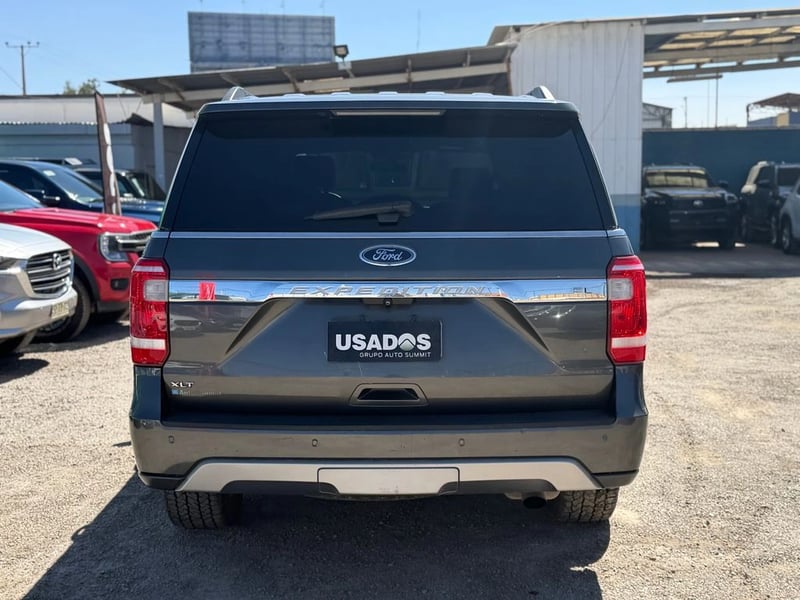 Ford EXPEDITION XLT 2019 - Imagen 6 de 16