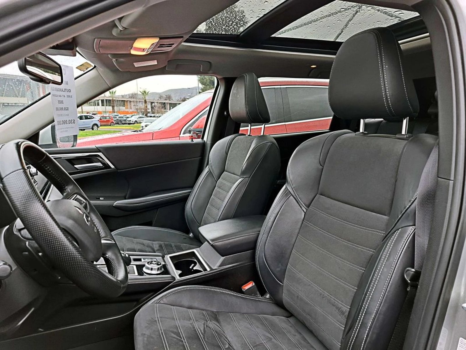 Mitsubishi OUTLANDER 2.5 GLS AT 4X4 2025 - Imagen 11 de 20