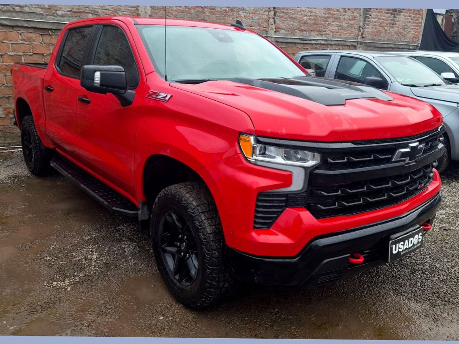 Chevrolet SILVERADO 5.3L LT TB AT 4WD 2024 - Foto 4 de 9
