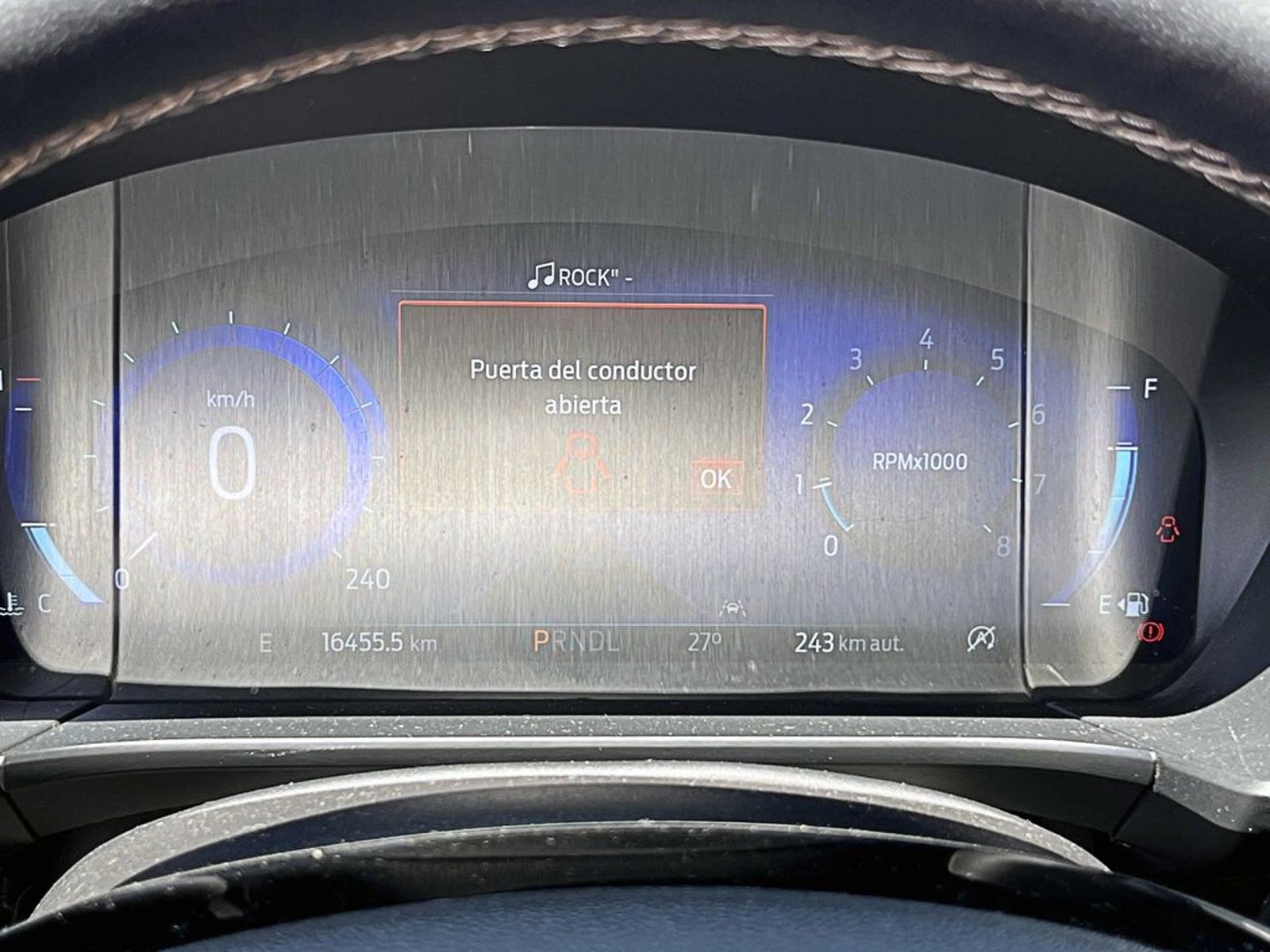 FORD ESCAPE 2.0 TITANIUM AWD AT 5P 2023 - Imagen 14 de 18