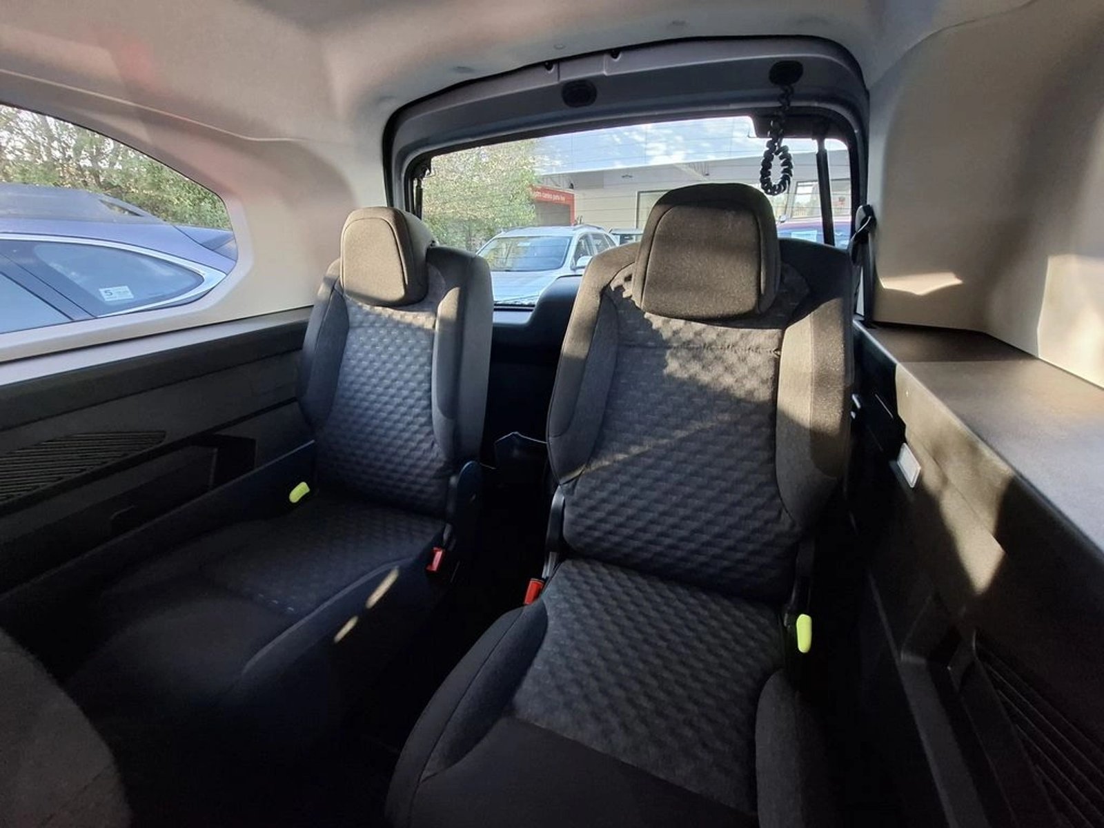 Peugeot RIFTER ALLURE 4X2 1.5 AUT 2026 - Imagen 20 de 20