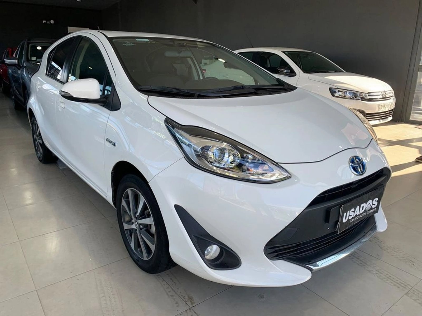 Toyota PRIUS 1.5 C HIB 4X2 HB AT 5P 2021 - Imagen 3 de 9