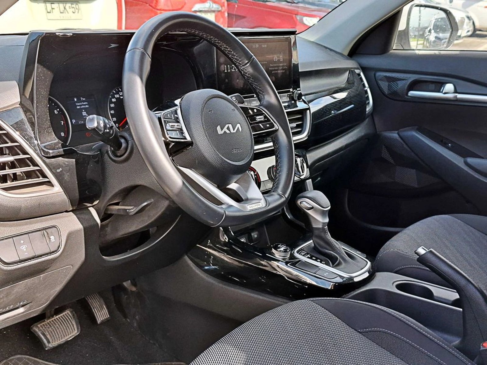 Kia SELTOS 1.6 EX AT 2023 - Imagen 7 de 16