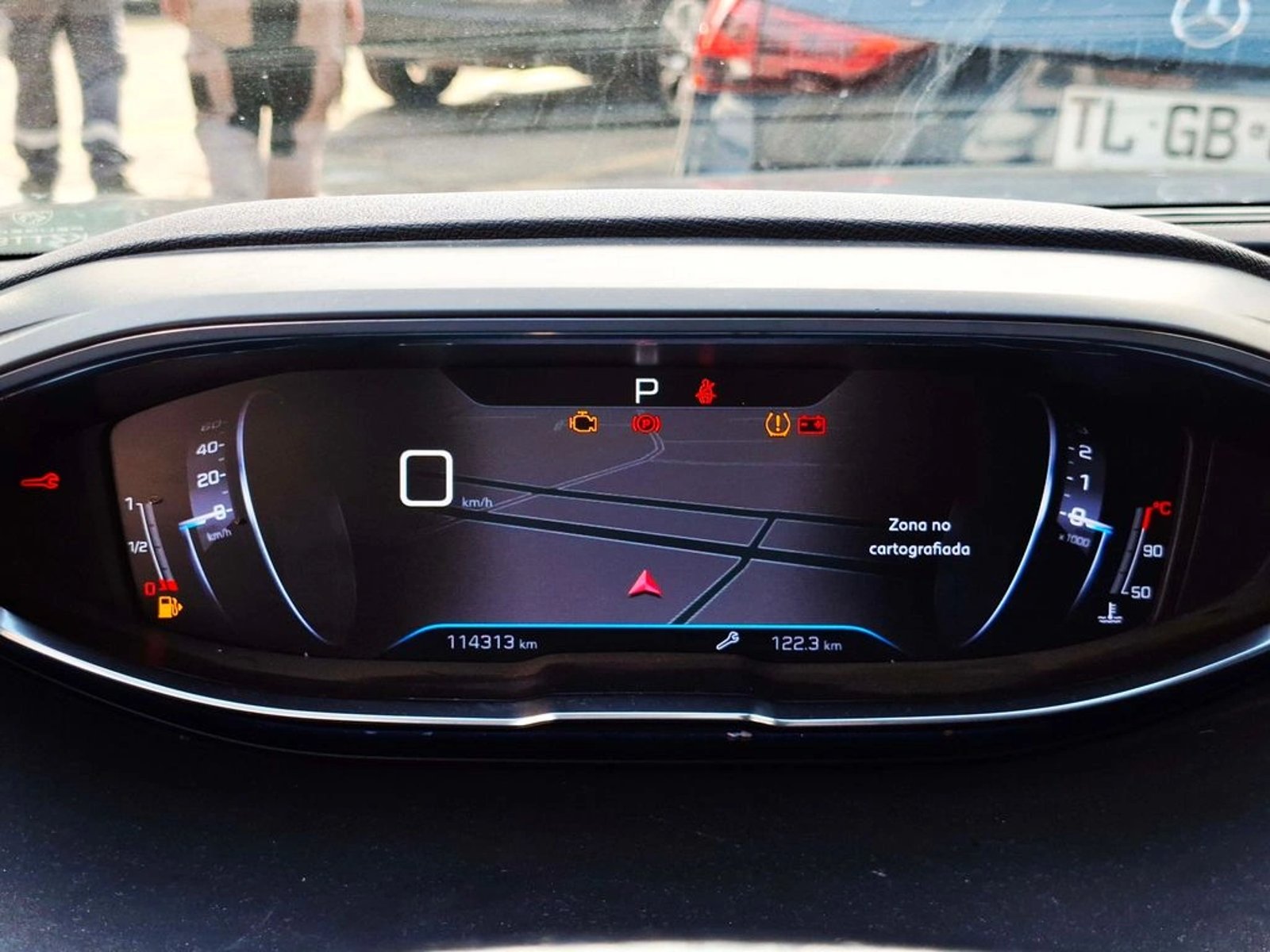 Peugeot 3008 1.5 ALLURE AT DIESEL 2019 - Imagen 17 de 20
