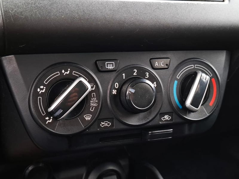 Suzuki SWIFT 1.2 GL SPORT MT 2021 - Imagen 19 de 20