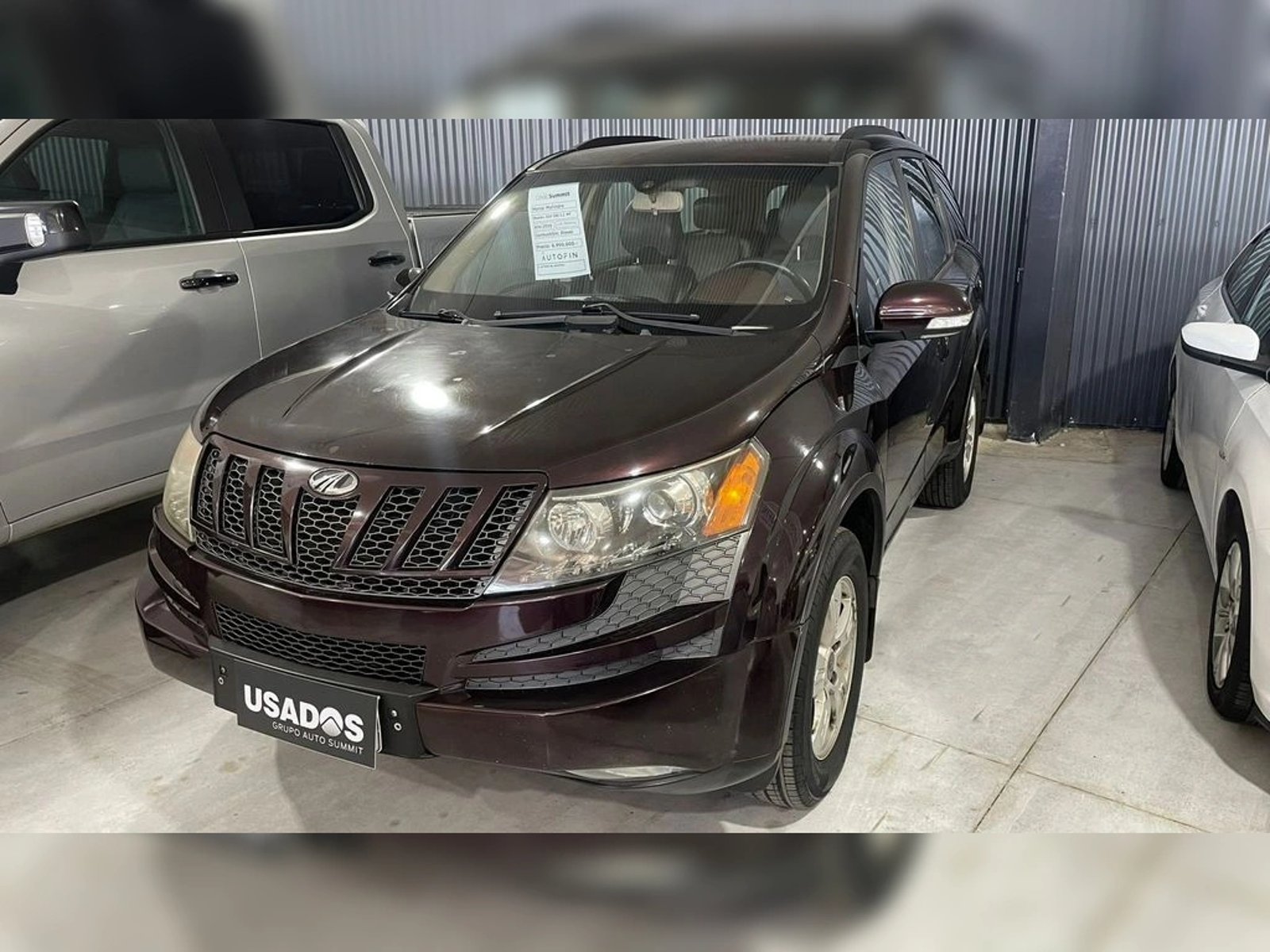 Mahindra XUV500 2.2 CRDE DIESEL AWD EURO5 FULL MT 5P 2016 - Foto 3 de 11