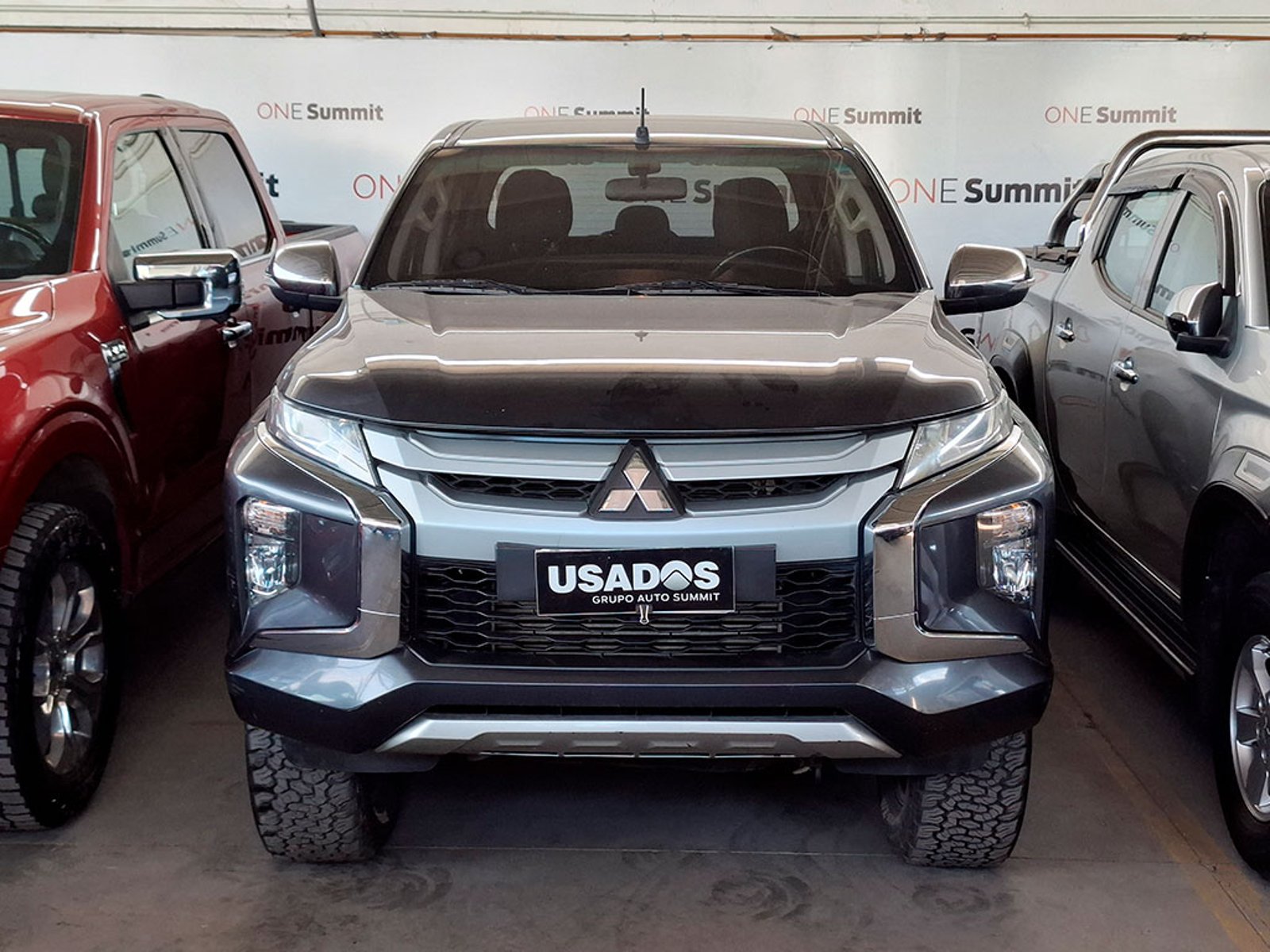 Mitsubishi L200 2.4 TD DAKAR CRS MT 4X4 2021 - Foto 3 de 20