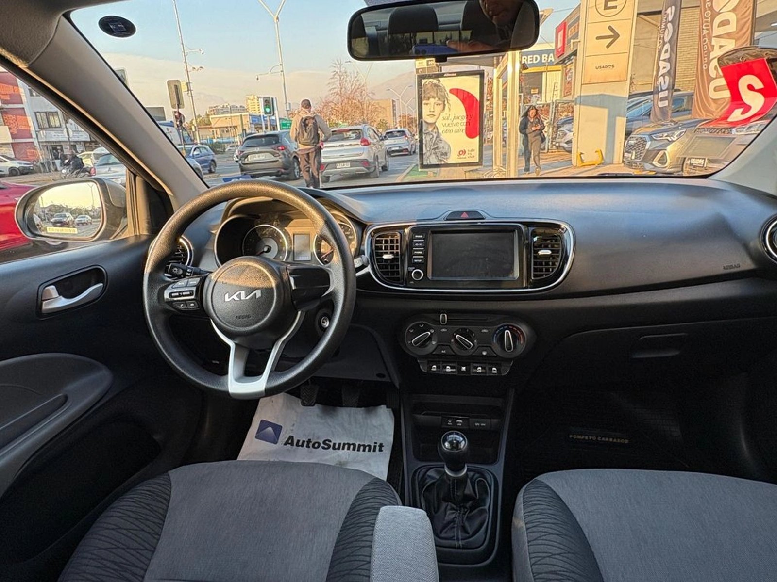 Kia SOLUTO LX 1.4 2023 - Imagen 8 de 10
