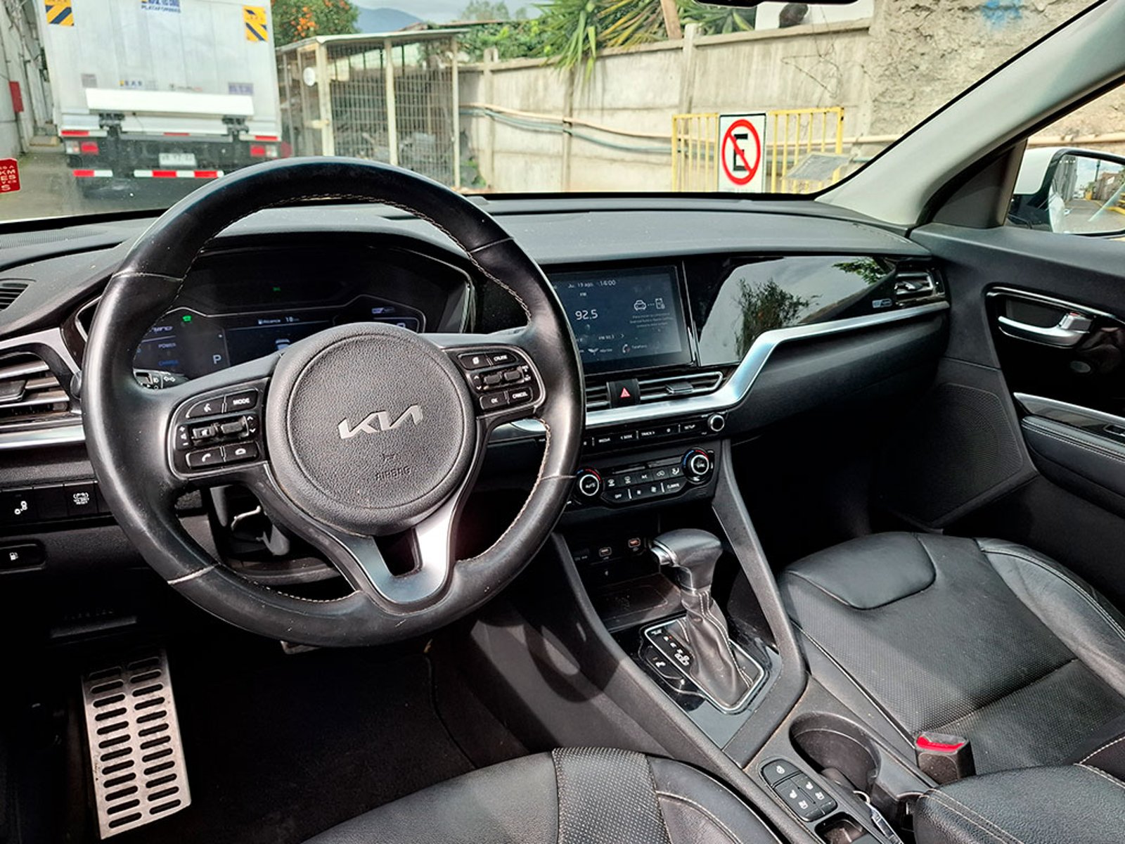 Kia NIRO 1.6 AT 2023 - Imagen 11 de 20