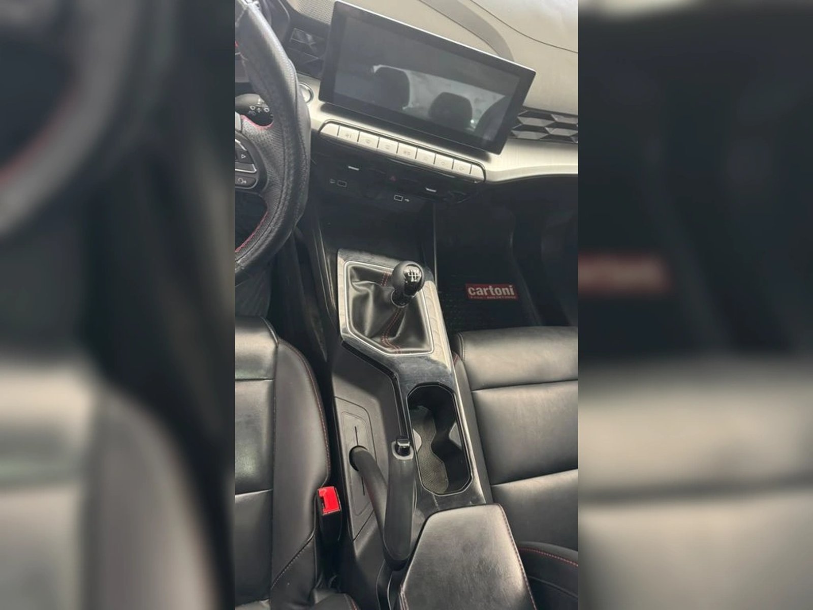 MG GT 1.5 COM MT6 2023 - Imagen 7 de 9