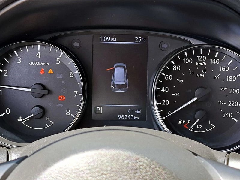 Nissan X-TRAIL 2.5 ADVANCE CVT AT 2019 - Imagen 13 de 16
