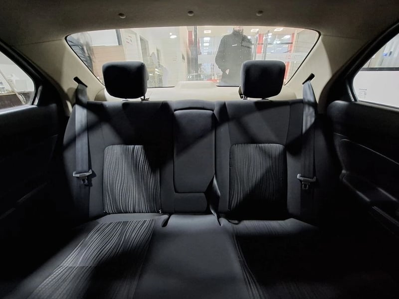 Suzuki DZIRE 1.2 GL 4X2 MT 4P 2022 - Imagen 17 de 18