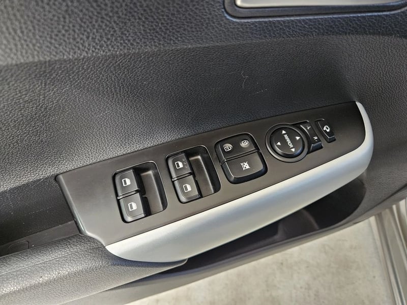 Kia MORNING 1.2 EX ABS AC MT 2024 - Imagen 20 de 20