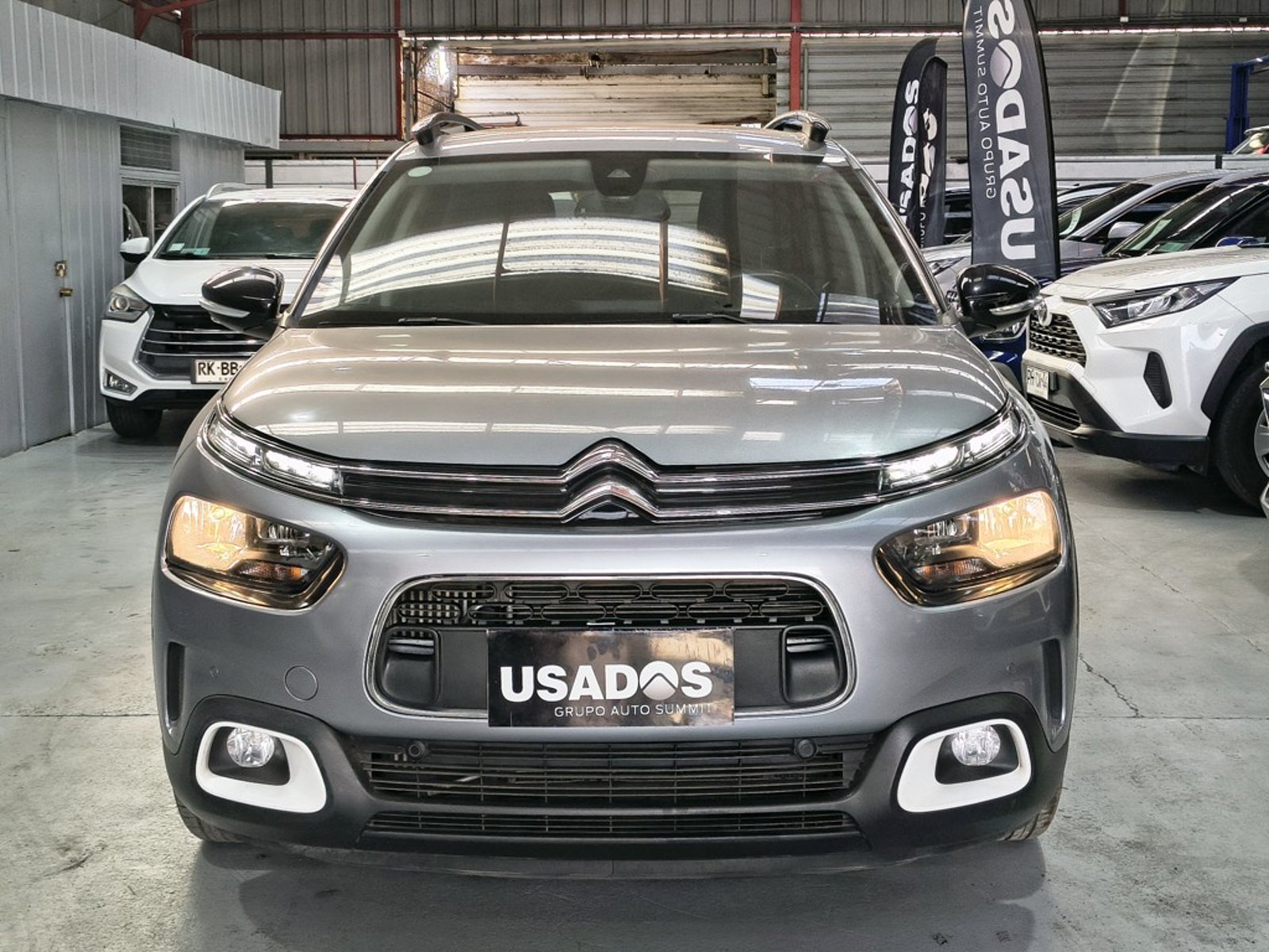 Citroën C4 CACTUS HDI 1.5 2020 - Foto 2 de 20