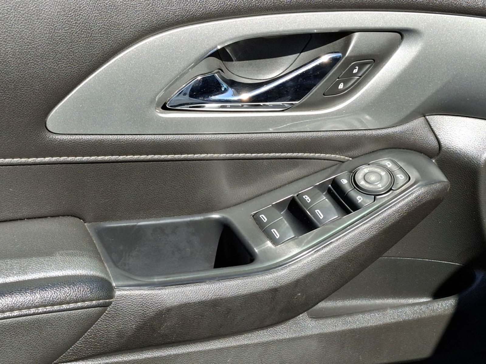 CHEVROLET TRAVERSE 3.6L LT AWD AT 5P 2023 - Imagen 13 de 20