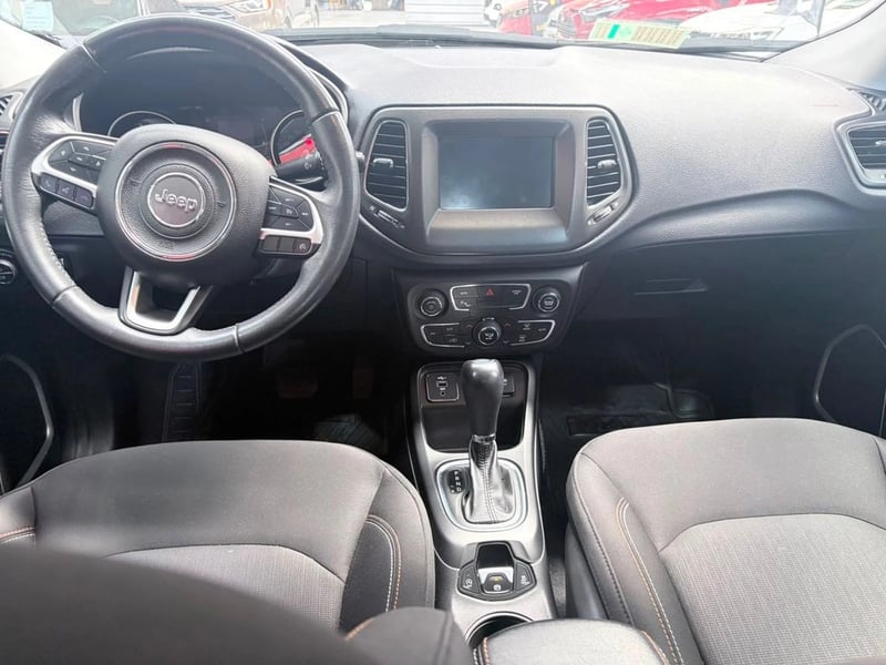 Jeep COMPASS 2.4 SPORT AT 2021 - Imagen 7 de 12