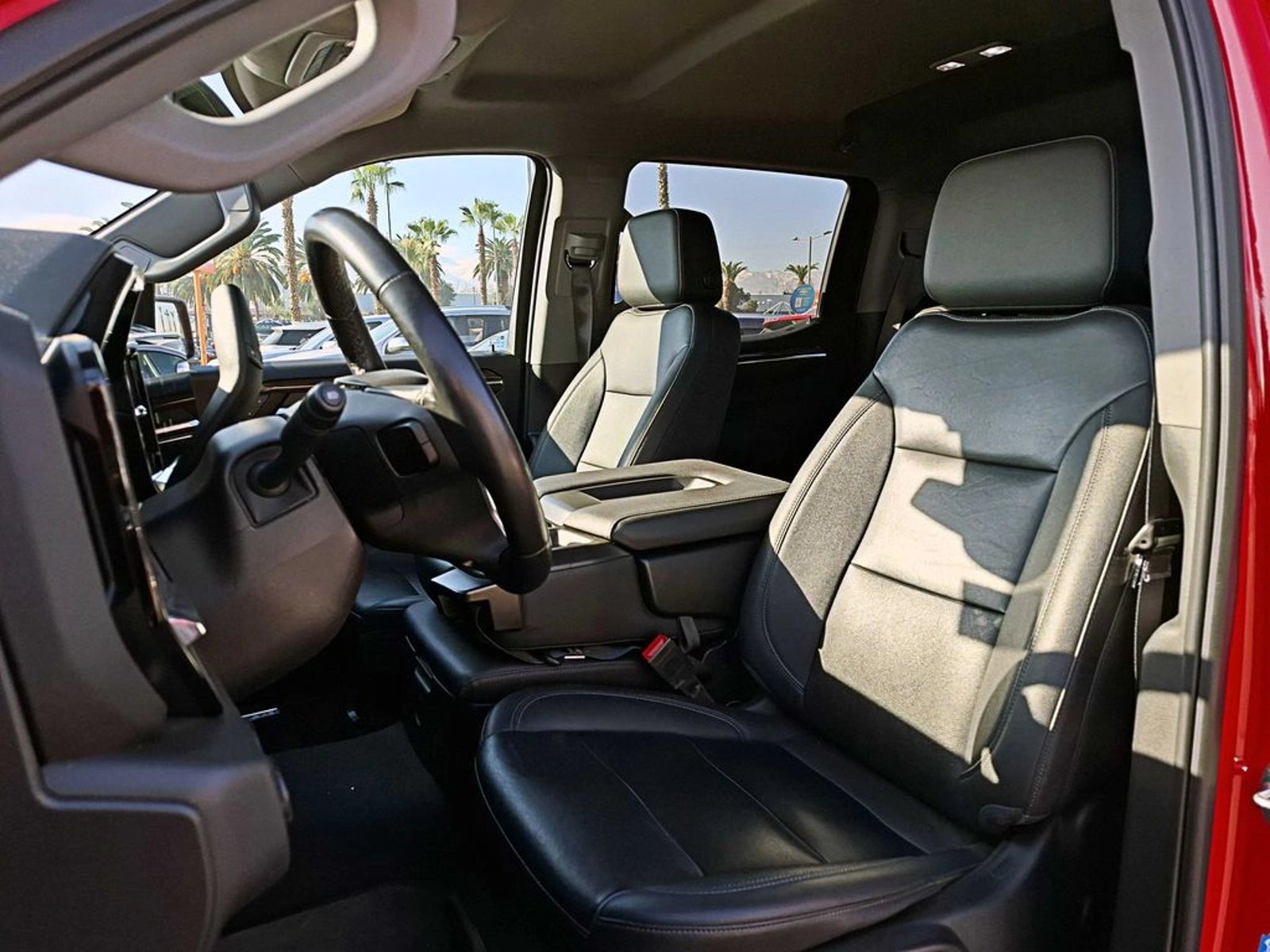 Chevrolet SILVERADO 5.3 LT TRAIL BOSS Z71 4X4 AT 4P 2023 - Imagen 11 de 18