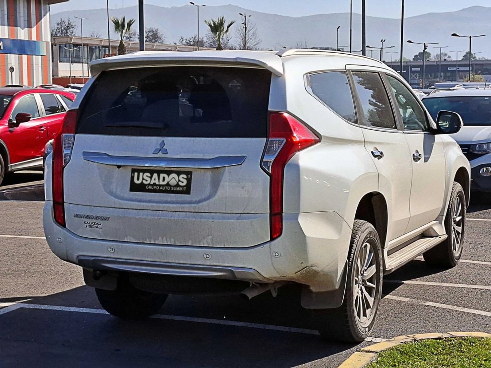 Mitsubishi MONTERO SPORT 2.4 AUT 4X2 2019 - Foto 3 de 5