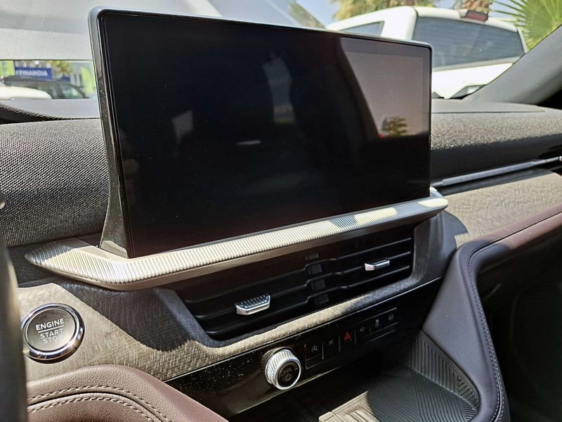 Ford EXPLORER 2.3 ECOBOOST PLATINUM 4WD AT 5P 2025 - Imagen 16 de 17