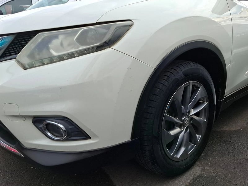 Nissan X-TRAIL 2.5 EXCLUSIVE CVT AT 4X4 2018 - Imagen 4 de 19