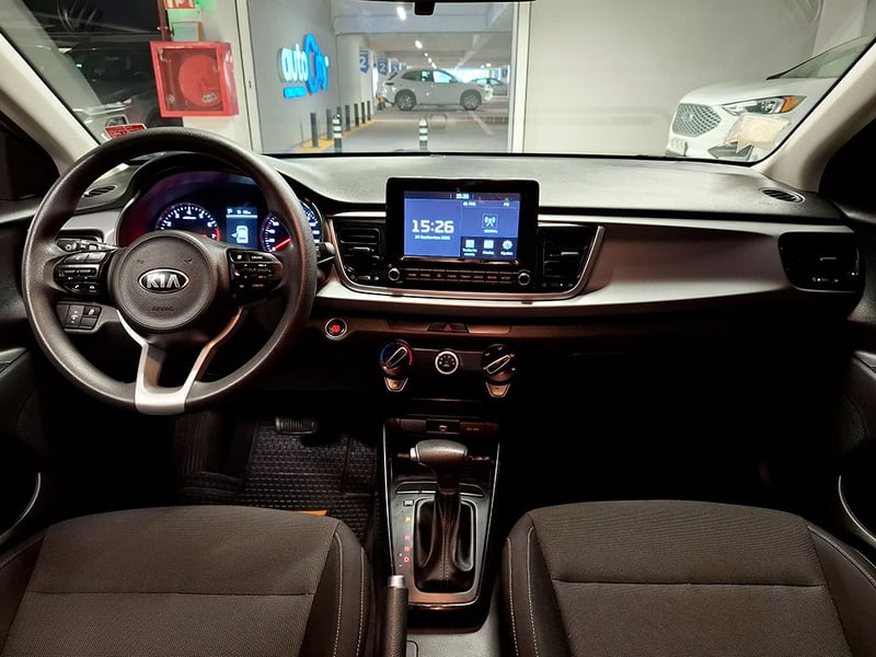 Kia RIO 5 1.4L AT 2021 - Imagen 9 de 20