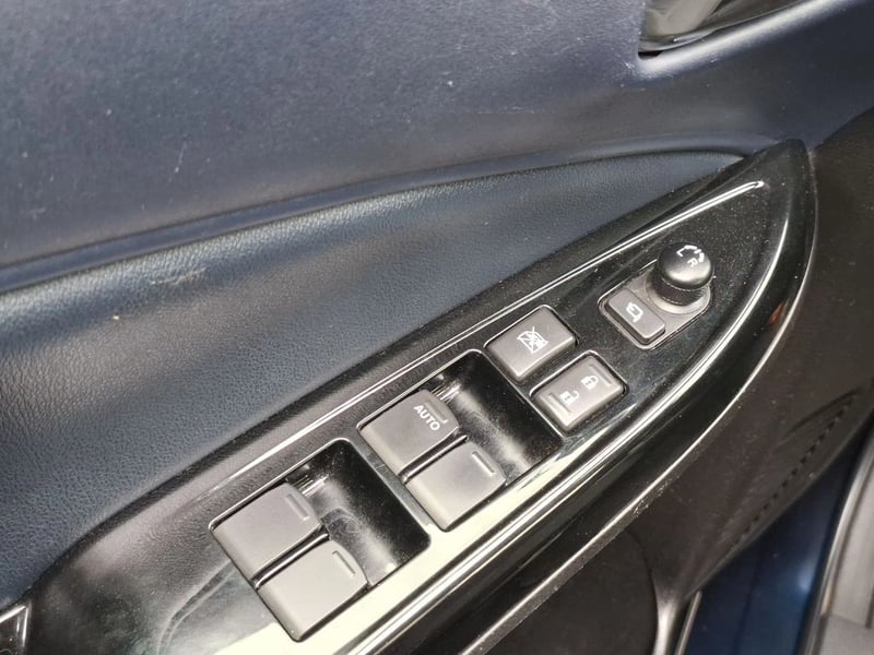 Suzuki BALENO GLX 1.5 AT 2024 - Imagen 8 de 16