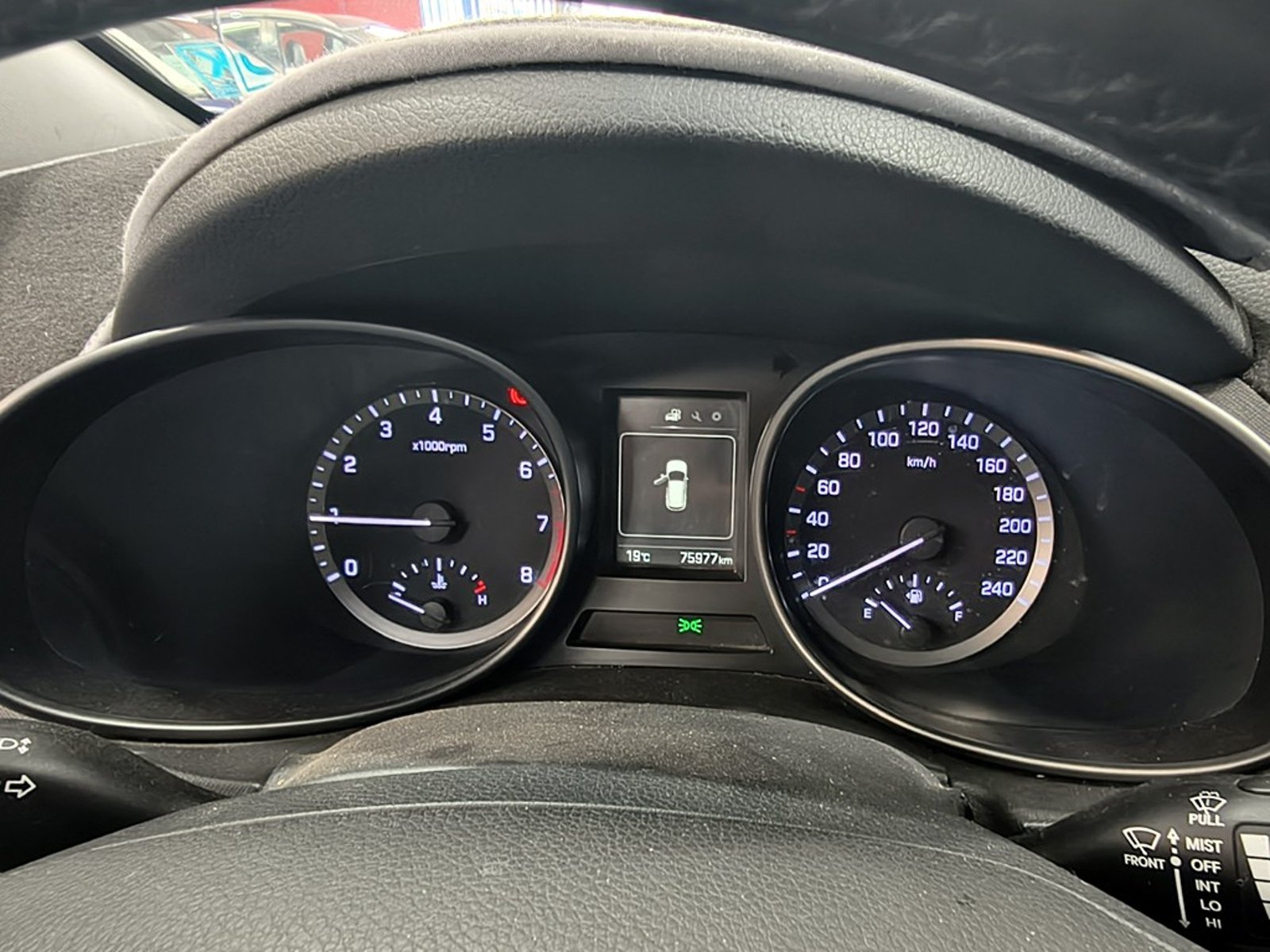 HYUNDAI SANTA FE 2.4 GLS 2018 - Imagen 16 de 20
