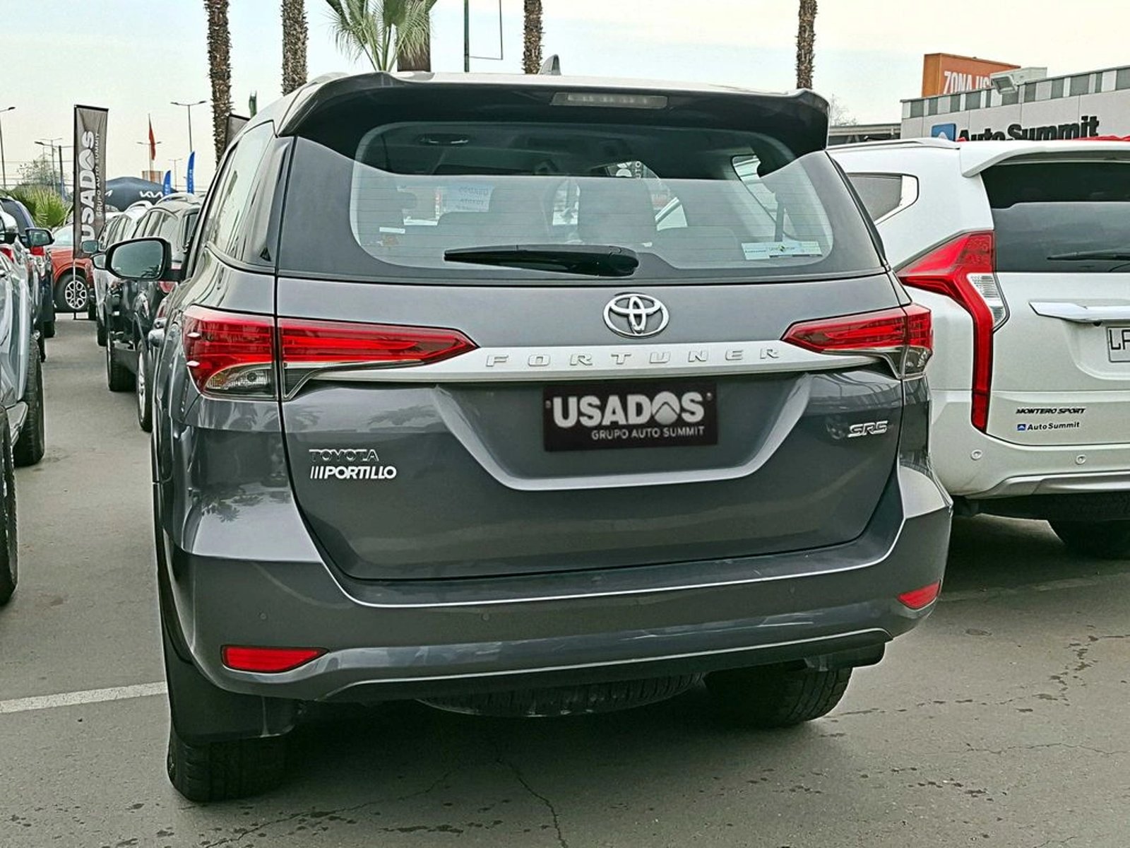 Toyota FORTUNER SR5 2.7 AUT 4X2 2023 - Imagen 6 de 18