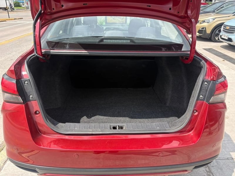 Nissan VERSA MT 1.6 2021 - Imagen 10 de 11