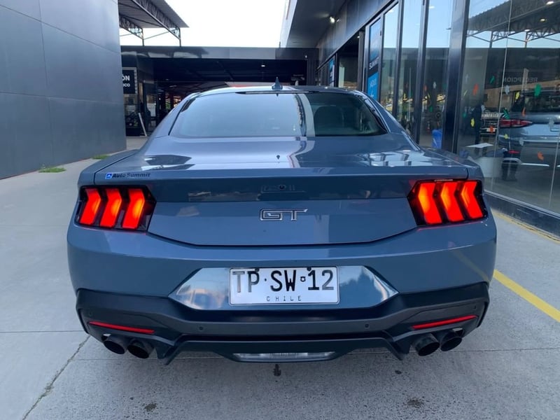 Ford MUSTANG 5.0 GT PREMIUM AT 2024 - Imagen 6 de 8
