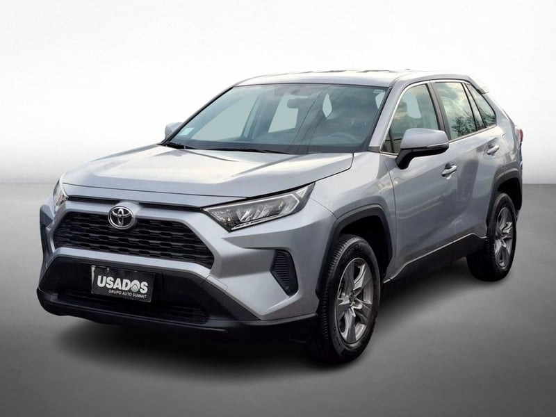 Toyota RAV4 LE 2.0 2024