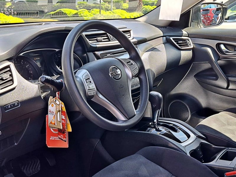 Nissan X-TRAIL 2.5 SENSE CVT AT 2017 - Imagen 8 de 17