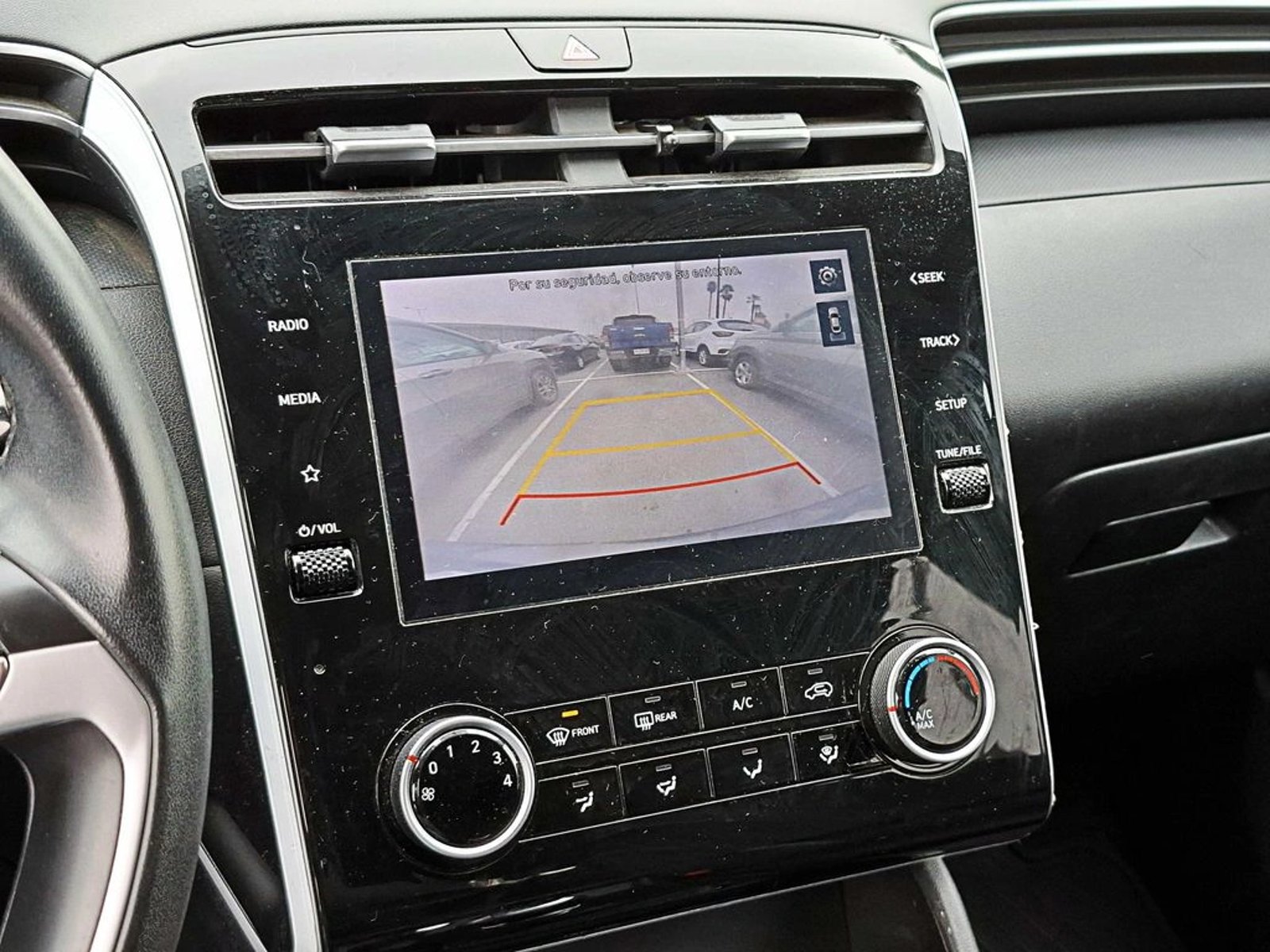 Hyundai TUCSON 2.0 NX4 PLUS 4X2 MT 5P 2022 - Imagen 11 de 12