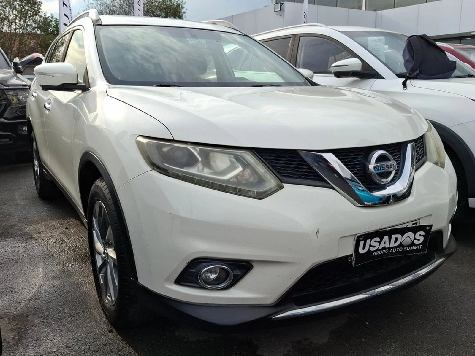 Nissan X-TRAIL 2.5 EXCLUSIVE CVT AT 4X4 2018 - Foto 3 de 19