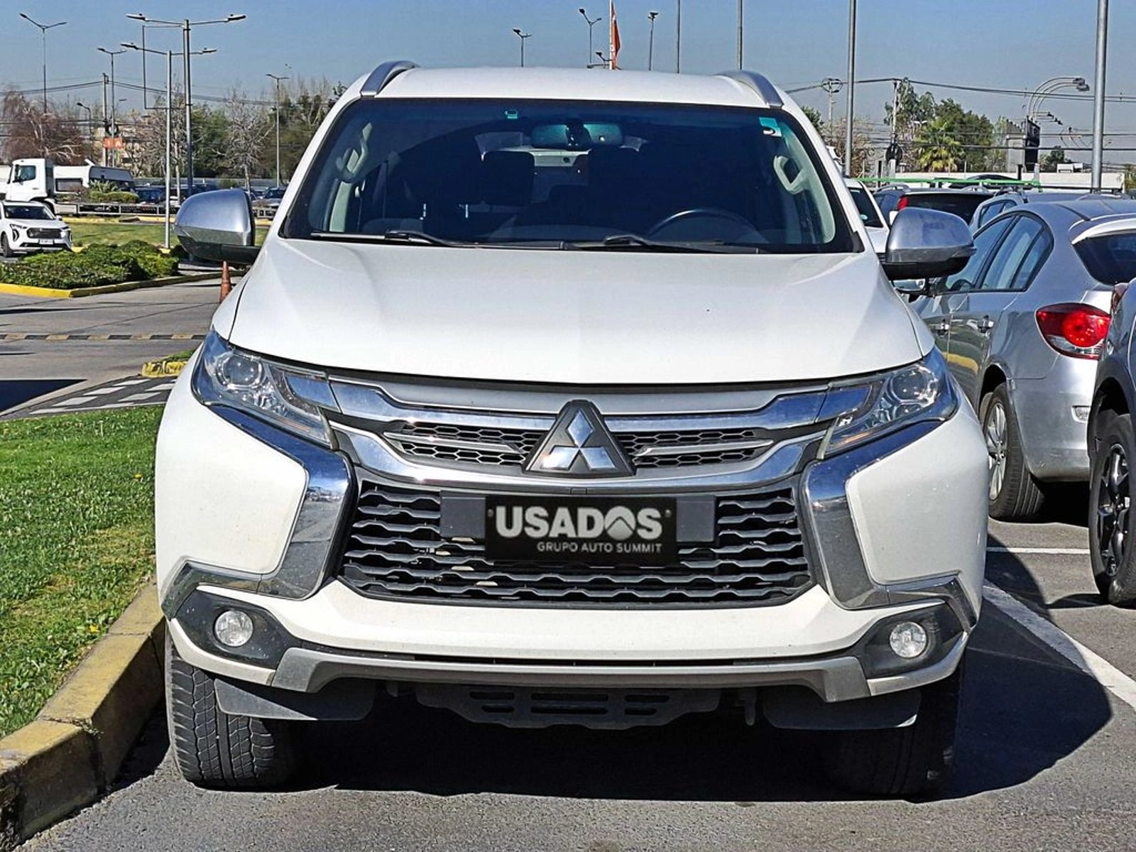 Mitsubishi MONTERO SPORT 2.4 AUT 4X2 2019 - Foto 2 de 5