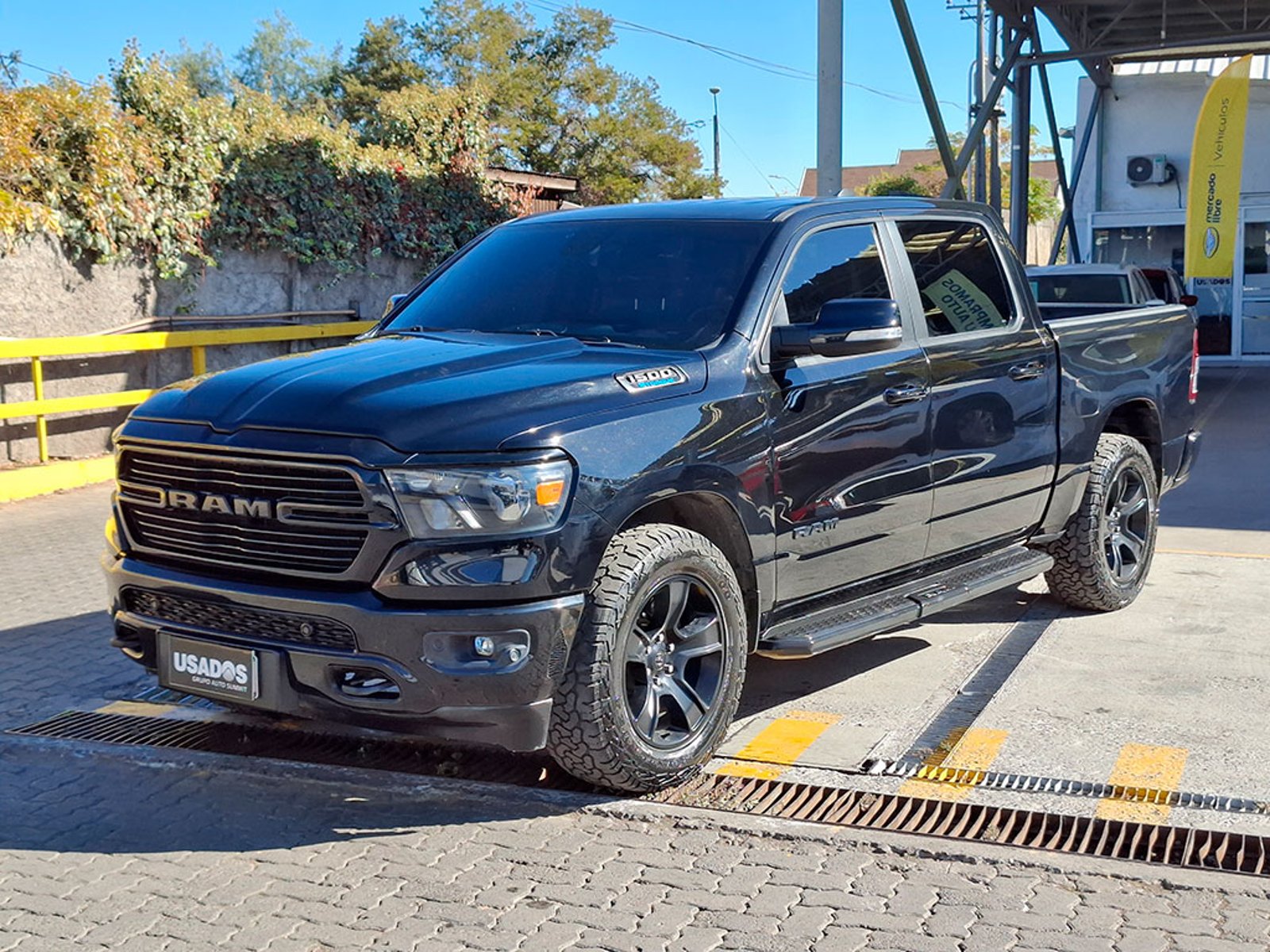 RAM 1500 3.6 CREW 2022 - Foto 2 de 20