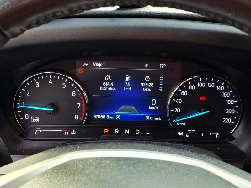 Ford EXPLORER 2.3 ECOBOOST LIMITED 4X4 AT 2024 - Imagen 19 de 20