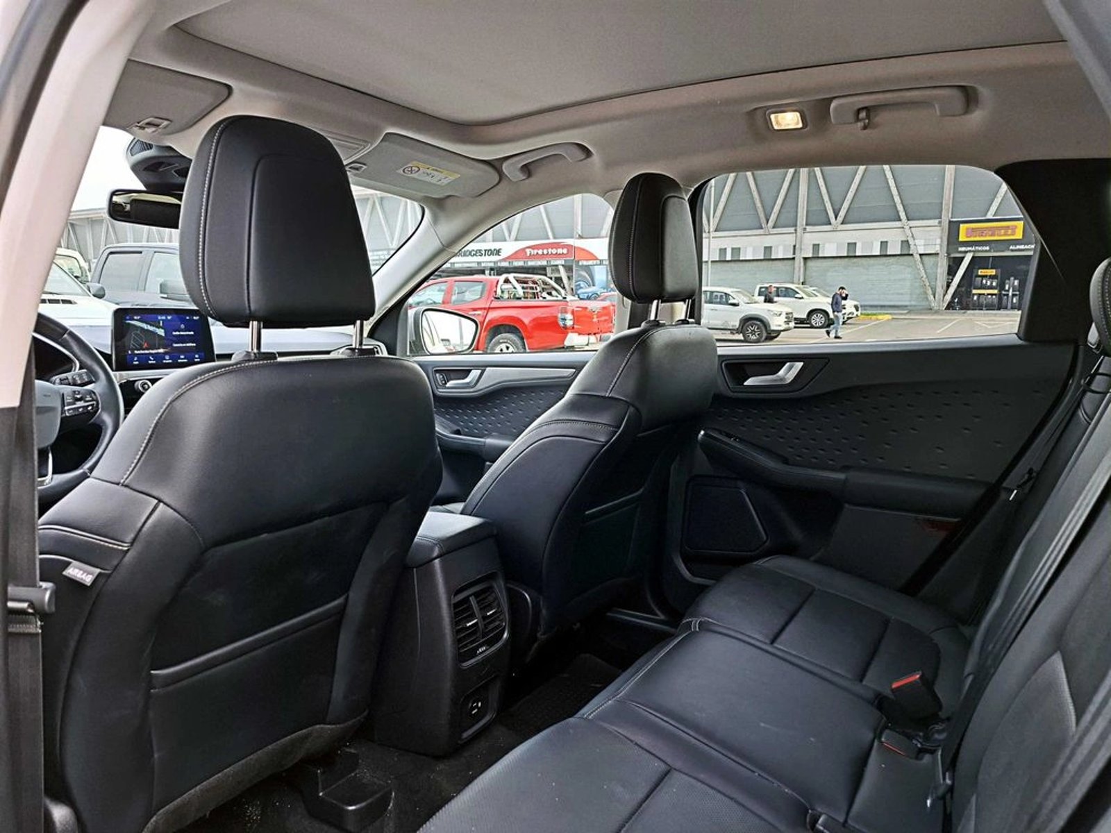 FORD ESCAPE TITANIUM AWD 2.0 SE AT 5P 2021 - Imagen 13 de 20