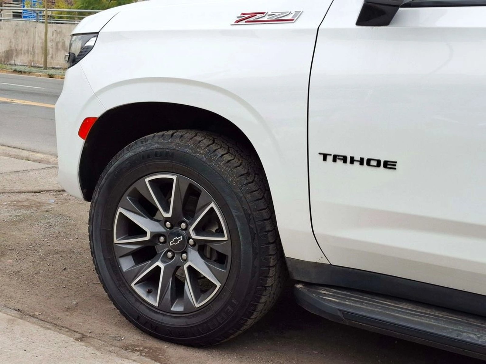 Chevrolet TAHOE 5.3 Z71 AUT 4X4 2021 - Imagen 7 de 16