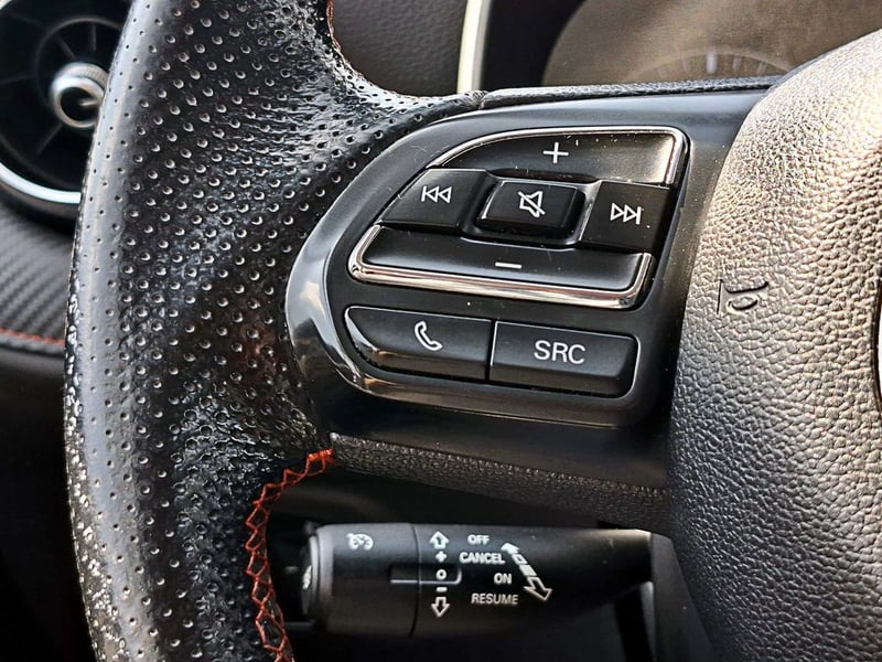 MG ZX 1.5 DLX AT 2022 - Imagen 12 de 16