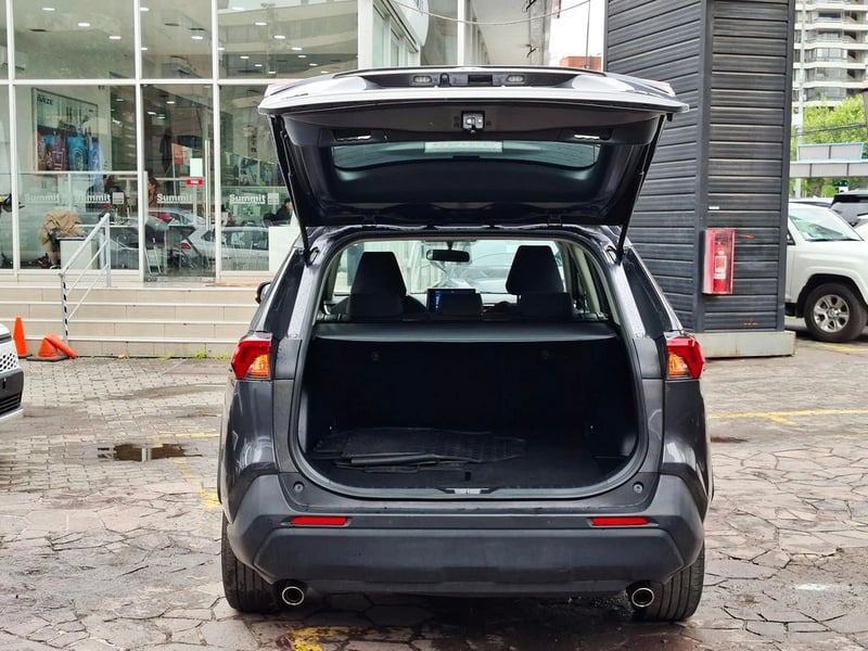 Toyota RAV4 2.0 LE AUT 2021 - Imagen 9 de 20