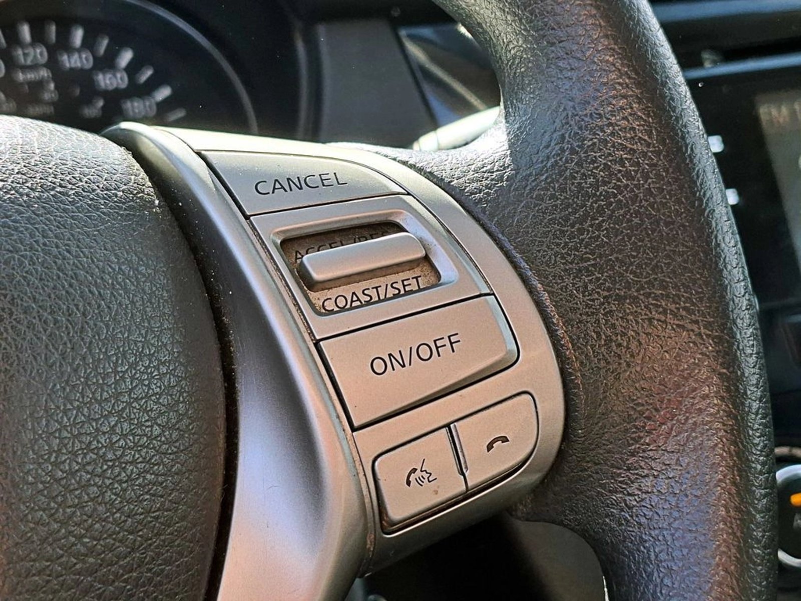 Nissan X-TRAIL 2.5 SENSE 4X2 CVT AT 5P 2016 - Imagen 14 de 16
