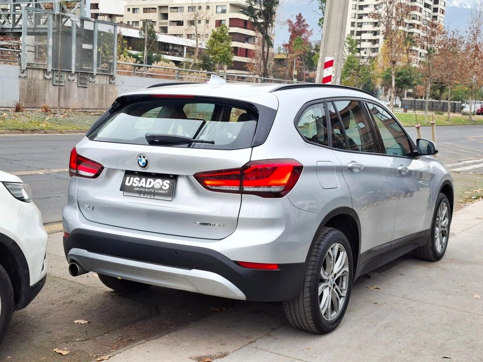 BMW X1 2.0 S-DRIVE 18D DIESEL DYNAMIC LCI 4X2 AT 5P 2021 - Imagen 8 de 20
