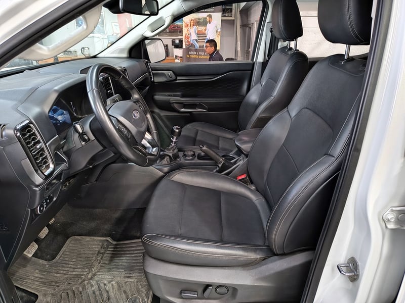 Ford RANGER 2.0 XLT BITURBO 2024 - Imagen 12 de 20