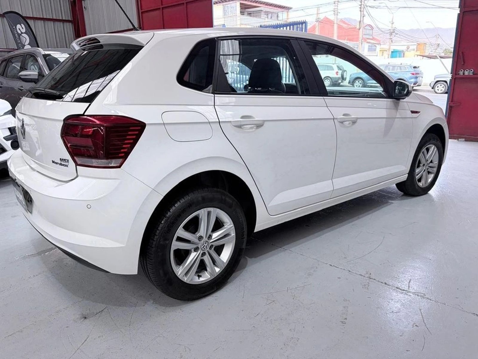 VOLKSWAGEN POLO 1.6 COMFORTLINE 4X2 HB MT 5P 2023 - Imagen 7 de 16