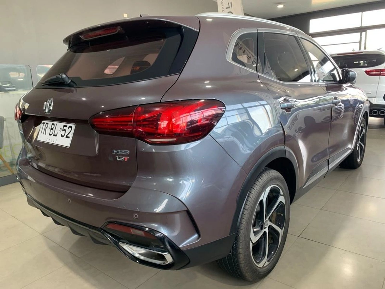 MG HS 1.5T TROPHY DCT 2024 - Imagen 4 de 9